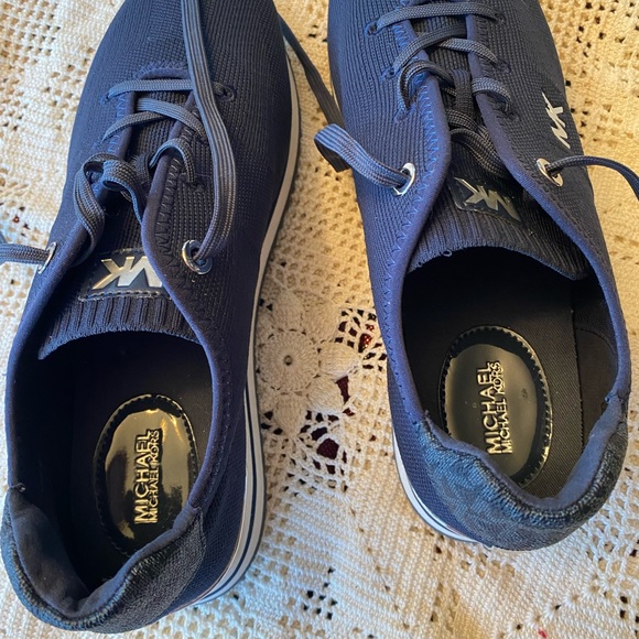 Michael Kors platform sneakers size 9 - Picture 5 of 9